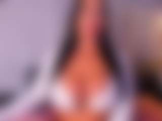 VALERY DUGLASS's Live Sex Cam Show
