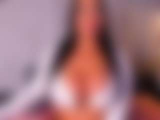 VALERY DUGLASS's Live Sex Cam Show