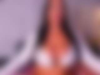 VALERY DUGLASS's Live Sex Cam Show