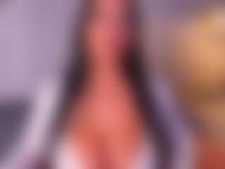 VALERY DUGLASS's Live Sex Cam Show