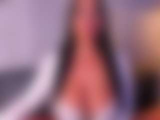 VALERY DUGLASS's Live Sex Cam Show