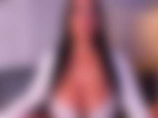 VALERY DUGLASS's Live Sex Cam Show