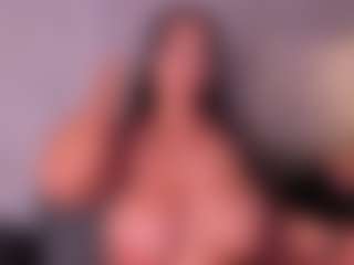 VALERY DUGLASS's Live Sex Cam Show