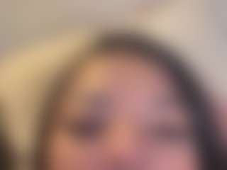 VALERY DUGLASS's Live Sex Cam Show