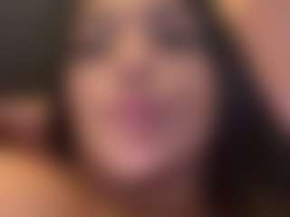 VALERY DUGLASS's Live Sex Cam Show