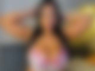 VALERY DUGLASS's Live Sex Cam Show