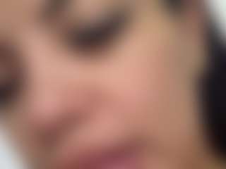 Live cam show with VALERY DUGLASS - Big Tits on camgirlchat.live