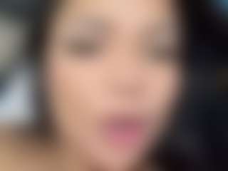 VALERY DUGLASS's Live Sex Cam Show