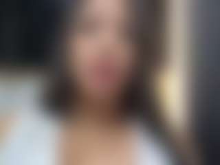 VALERY DUGLASS's Live Sex Cam Show
