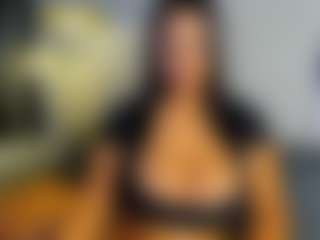 Live cam show with VALERY - Big Ass on AdultVida.com