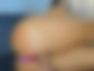 Live cam show with VALERY - BBW on livesuperchat.net