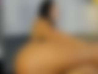 Live cam show with VALERY - Squirt on SpunkLive