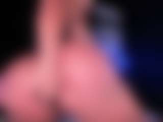 Live cam show with VALERY - Ass Bouncing on Dolls Live