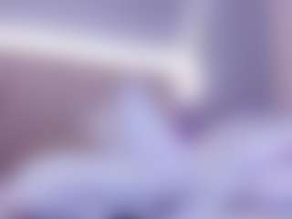 Live cam show with VALERY - Sexwebcam Curvy on WildCum