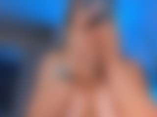 Live cam show with Chloe Preston - Strip on SpankPalCams