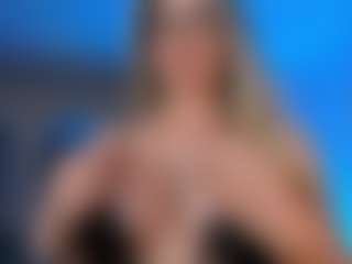 Live cam show with Chloe Preston - Foot Fetish Brown Hair on Mixed Magazine Live