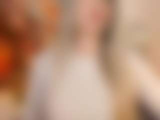 Live cam show with Chloe Preston - Living Room on fapnchat