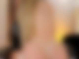 Live cam show with Chloe Preston - Small Tits Brown Hair on Strip Flash - Live Sex Shows