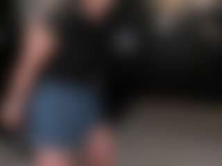 Chloe Preston's Live Sex Cam Show