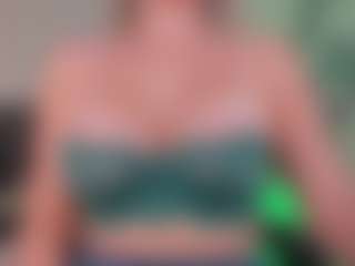 Chloe Preston's Live Sex Cam Show