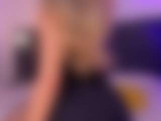 Live cam show with Chloe Preston - Bikini on Chatstar