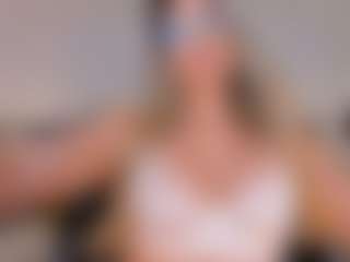 Chloe Preston's Live Sex Cam Show