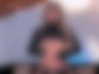 Live cam show with Chloe Preston - Brown Hair Teen (18+) on Fling VIP Chat