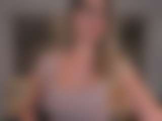 Chloe Preston's Live Sex Cam Show