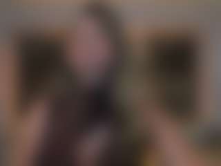 Live cam show with Chloe Preston - Living Room on Camsoda