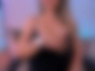 Chloe Preston's Live Sex Cam Show