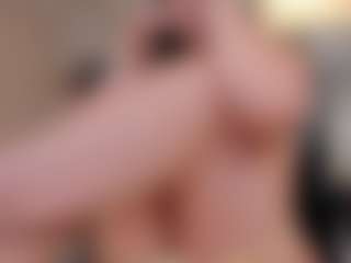 Live cam show with Chloe Preston - Dirty Talk on madthumbs
