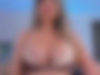 Chloe Preston's Live Sex Cam Show