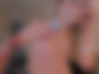 Live cam show with Chloe Preston - Asshole Curvy on StripNow