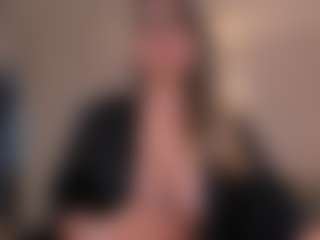 Chloe Preston's Live Sex Cam Show