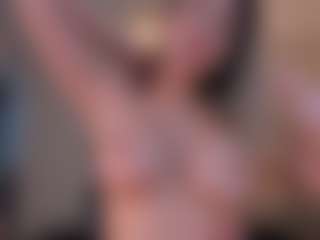 Live cam show with Chloe Preston - Petite on Camsoda
