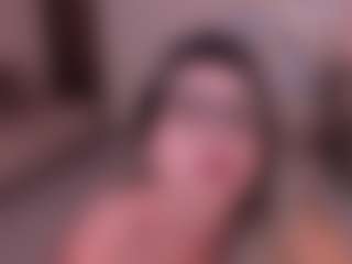 Live cam show with Chloe Preston - Thong on milfzrlive.com