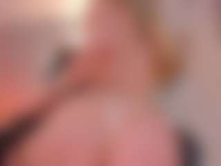 Chloe Preston's Live Sex Cam Show