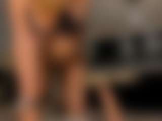 Live cam show with Chloe Preston - Bedroom Teen (18+) on milfzrlive.com