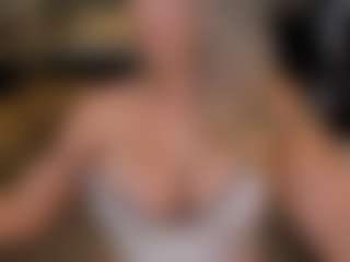 Chloe Preston's Live Sex Cam Show