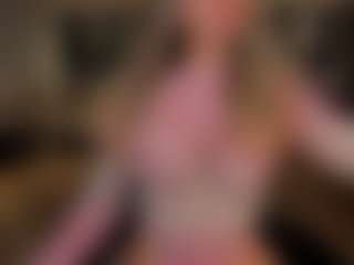 Live cam show with Chloe Preston - Fingering on parknlotfishbdy