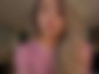 Live cam show with Chloe Preston - Brown Hair Petite on dasdasdadada.com