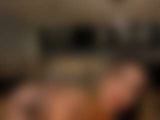Live cam show with Chloe Preston - Blowjob Brown Hair on Camiplay Live