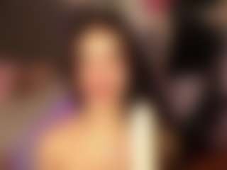 Live cam show with Camiilaa-torres - Granny on camtv