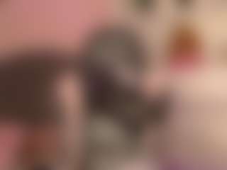 Live cam show with Camiilaa-torres - Granny on Camsoda