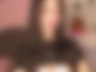 Live cam show with Camiilaa-torres - Granny on Stripli.com