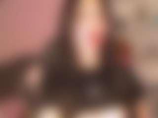 Live cam show with Camiilaa-torres - Granny on Camsoda