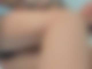 Ella-Vee's Live Sex Cam Show