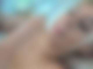 Ella-Vee's Live Sex Cam Show