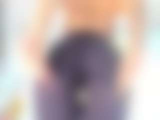 Ella-Vee's Live Sex Cam Show