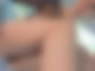 Ella-Vee's Live Sex Cam Show